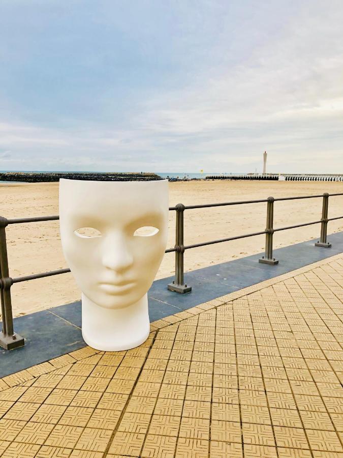 Design Appartement Empire Oostende Luaran gambar